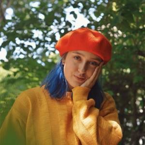 Meet your Posher, Chloé